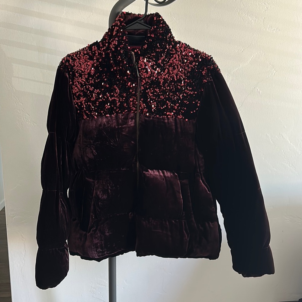 NWOT Anthropologie Maeve Velvet Puffer Jacket W/ Sequins sz M